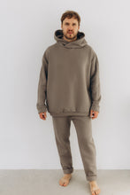 Load image into Gallery viewer, OVERSIZE BRĪVDIENU TĒRPS, PELĒKS