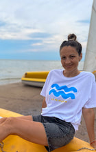 Load image into Gallery viewer, Krekls KĀ PA VIĻŅIEM, balts