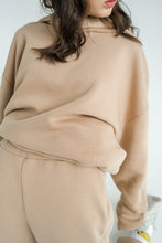 Load image into Gallery viewer, OVERSIZE BRĪVDIENU TĒRPS, BĒŠS